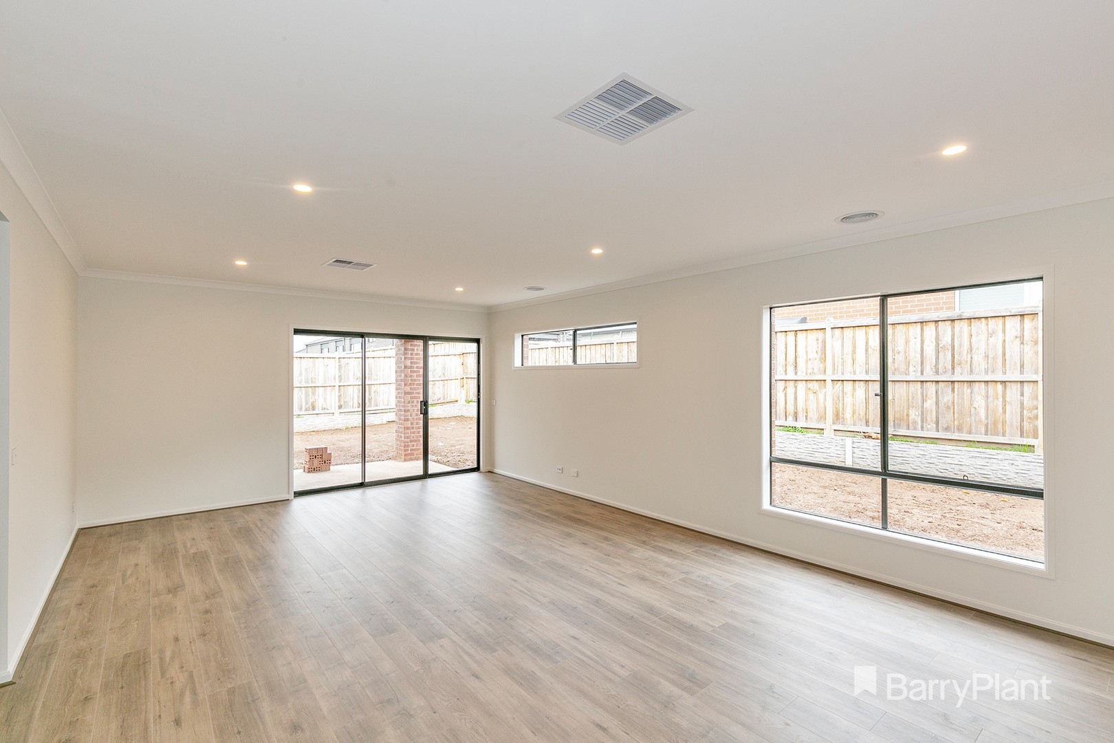 9 Bunya Street, Warragul, VIC 3820, Warragul - Thumbnail 4