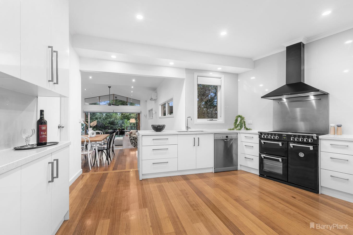 9 Buxton Road, Mitcham, VIC 3132, Mitcham - Thumbnail 4