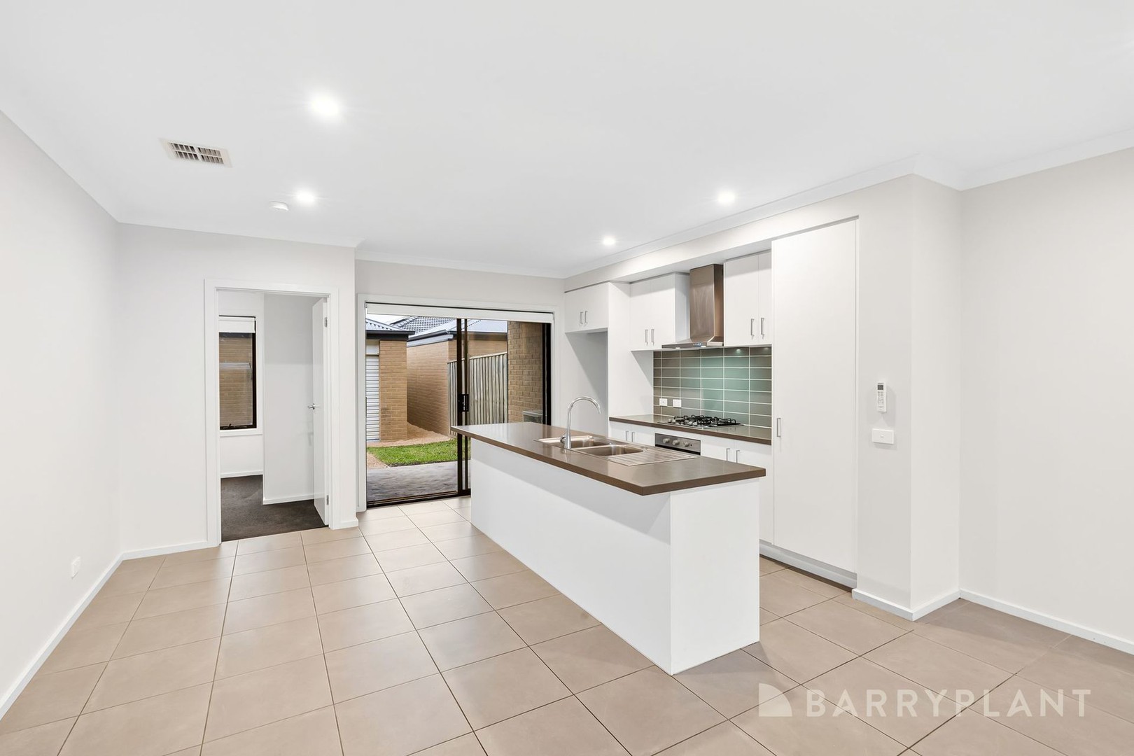 9 Cabin Walk, Tarneit, VIC 3029, Tarneit - Thumbnail 5