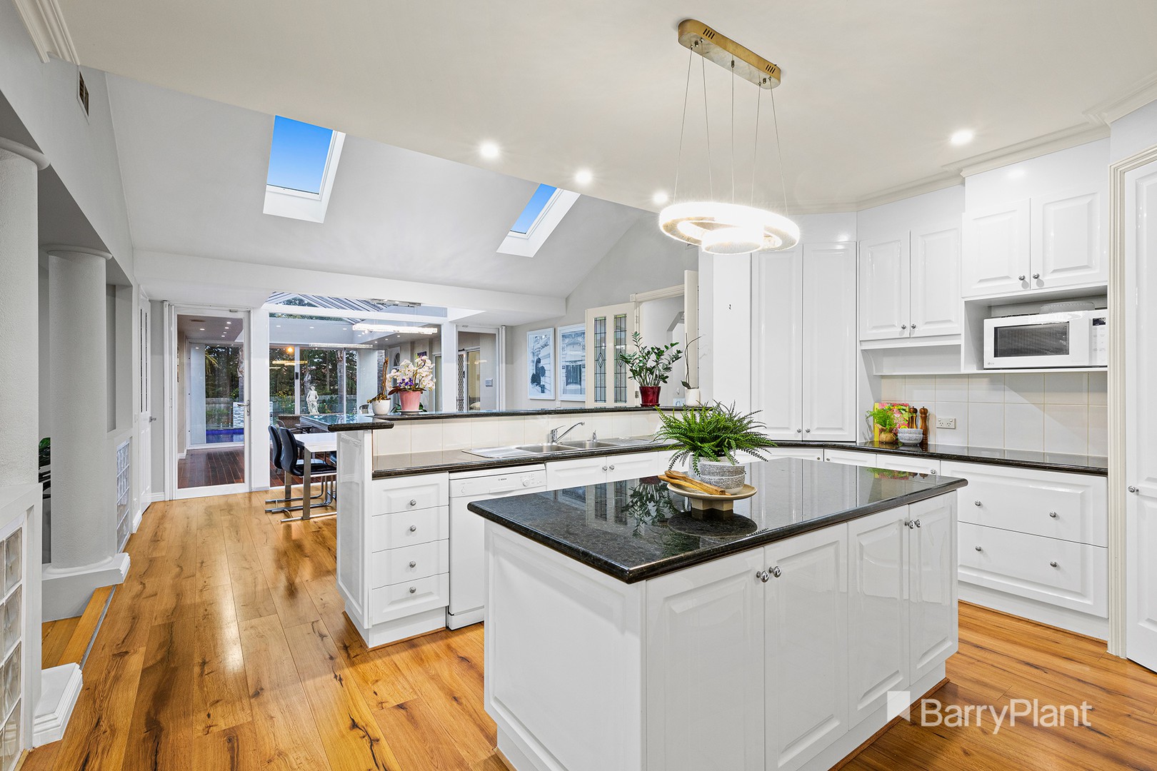 9 Cameron Court, Greenvale, VIC 3059, Greenvale - Thumbnail 5