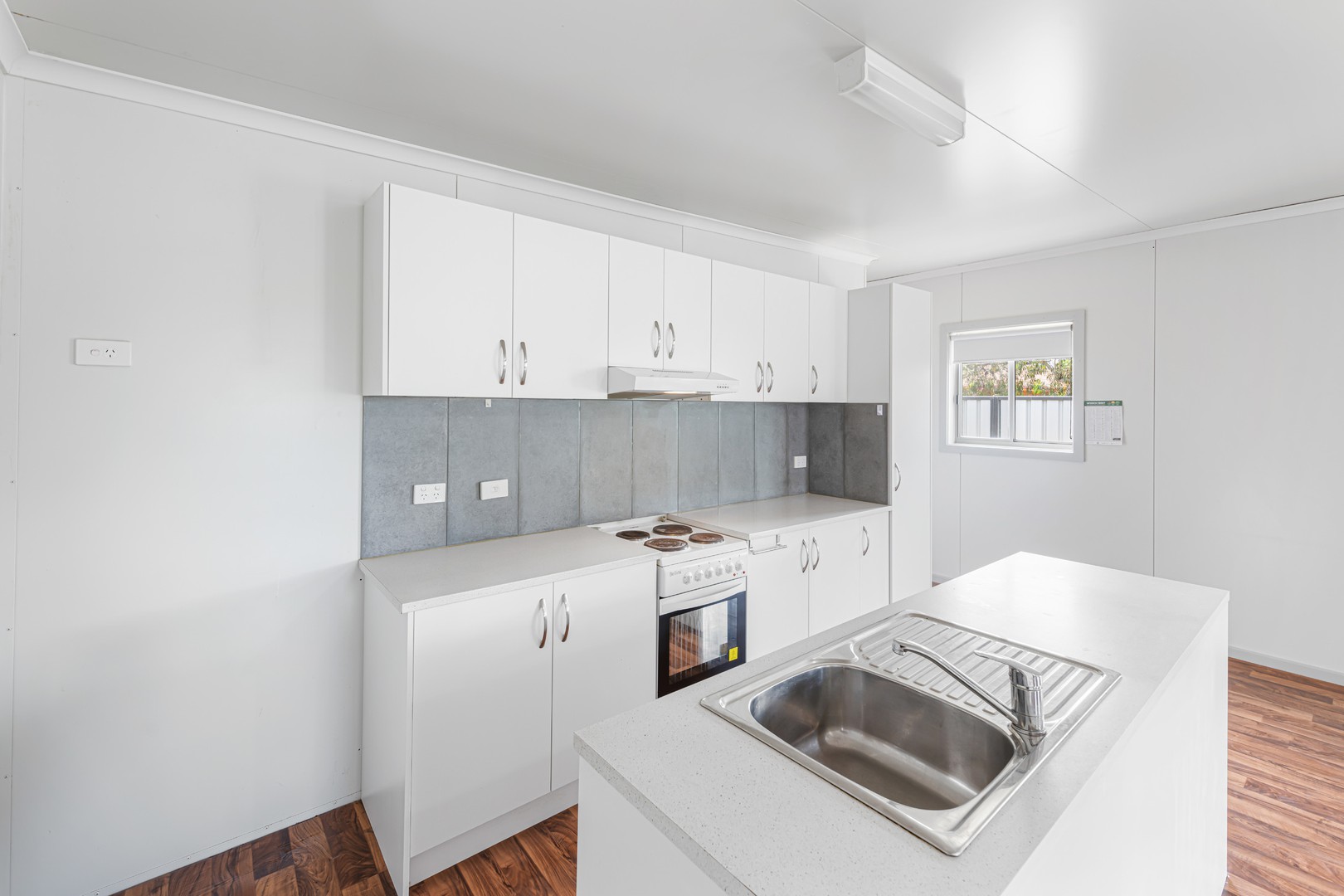 9 Cameron Street, Merbein, VIC 3505, Merbein - Thumbnail 4
