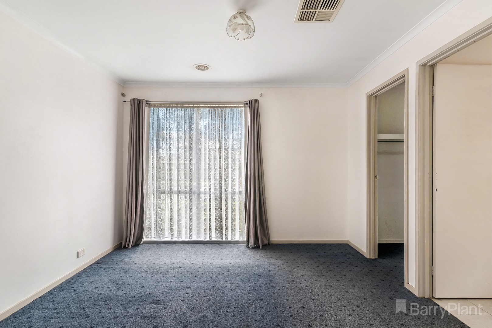 9 Carey CrtSunbury, VIC 3429, Sunbury - Thumbnail 4