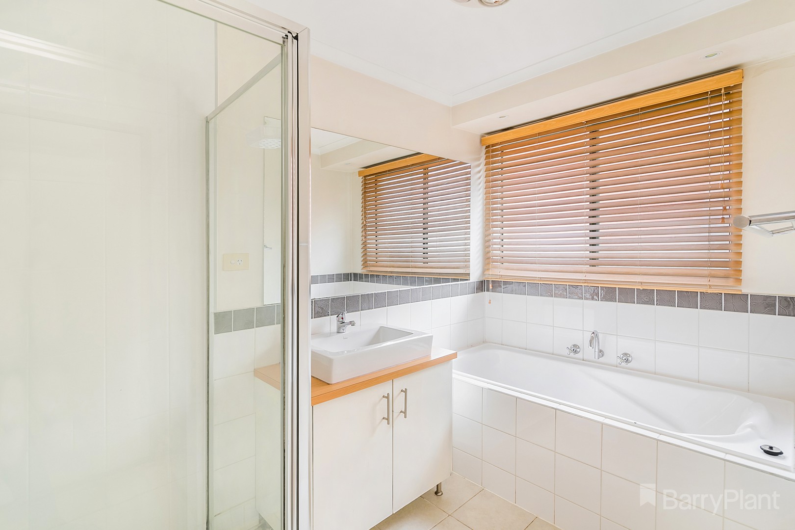 9 Carey CrtSunbury, VIC 3429, Sunbury - Thumbnail 6