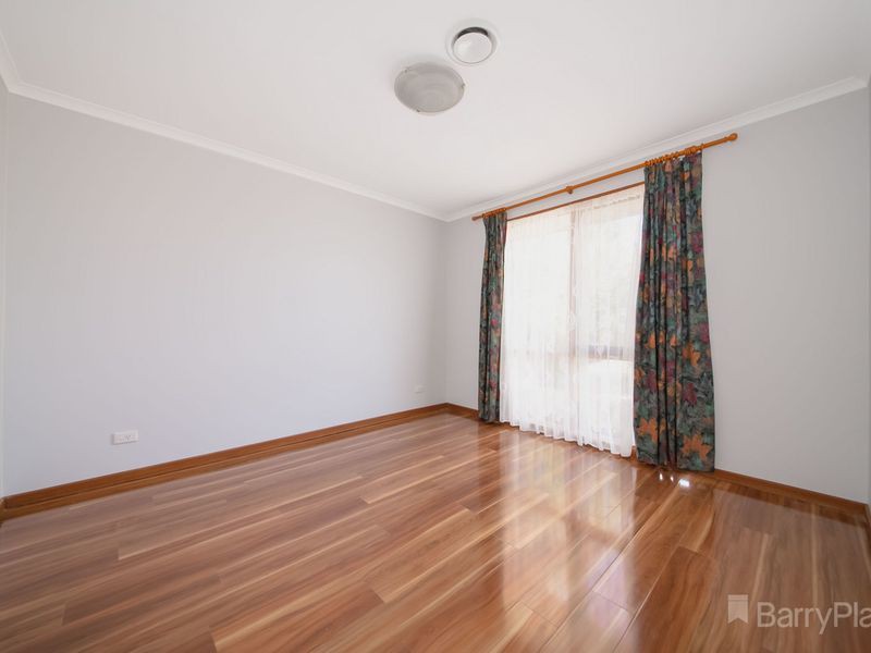 9 Carmen Court, Hampton Park, VIC 3976, Hampton Park - Thumbnail 5