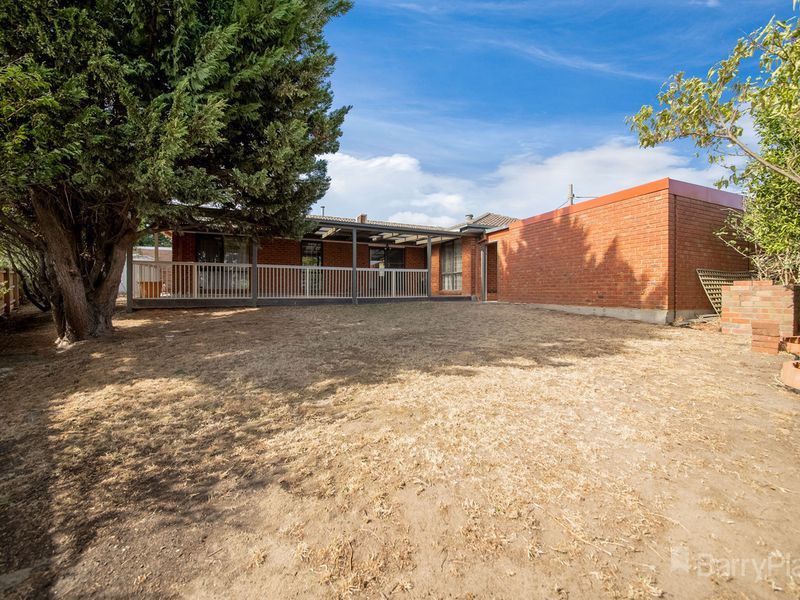 9 Carmen Court, Hampton Park, VIC 3976, Hampton Park - Thumbnail 7
