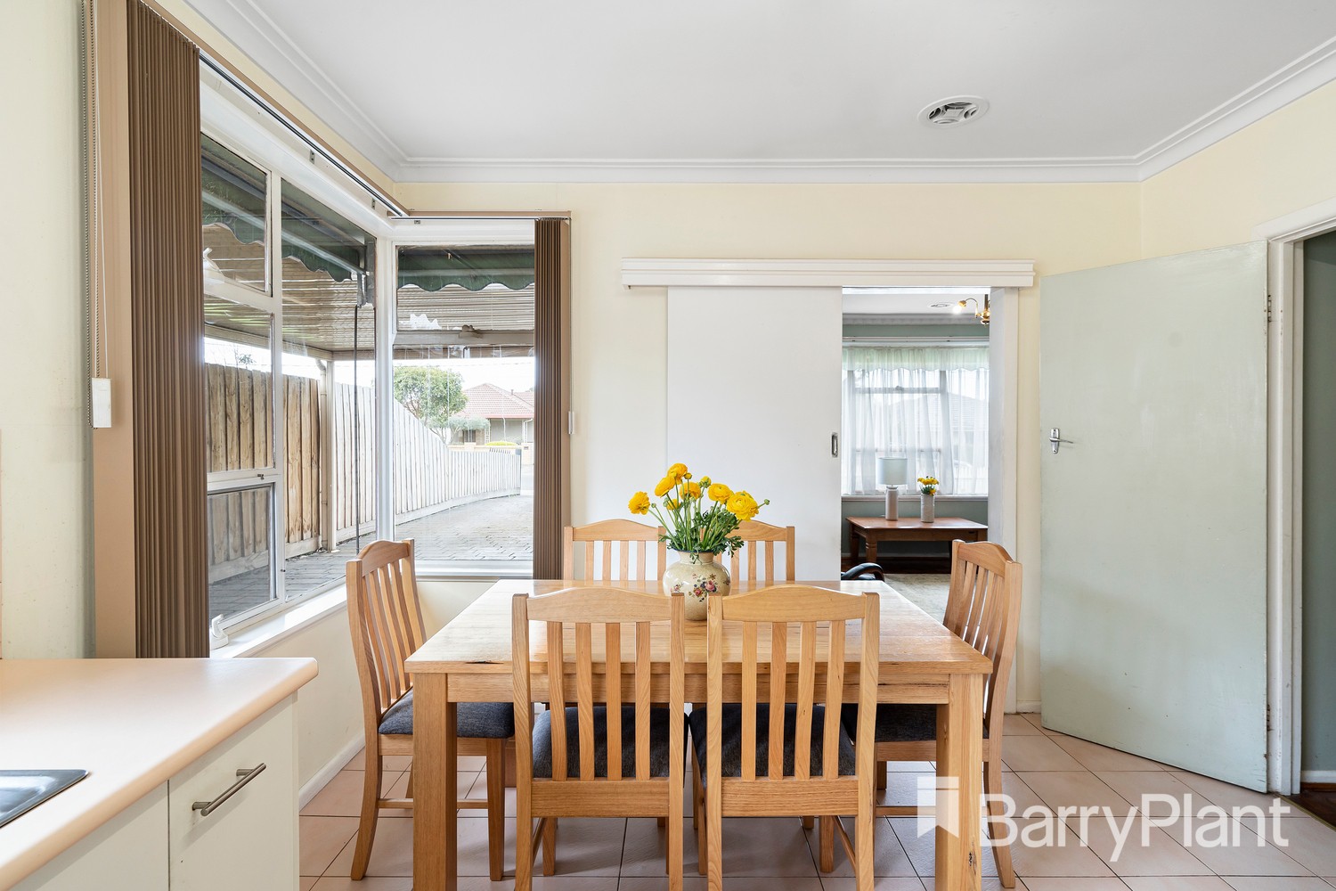 9 Chatsworth Avenue, Ardeer, VIC 3022, Ardeer - Thumbnail 4