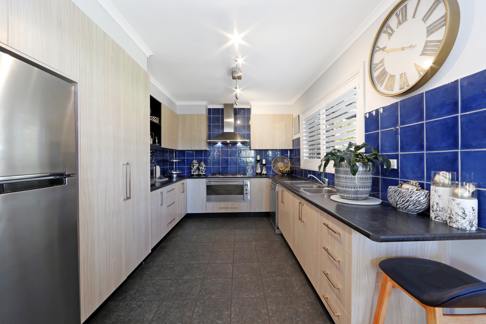 9 Chatsworth Court, Rowville, VIC 3178, Rowville - Thumbnail 3