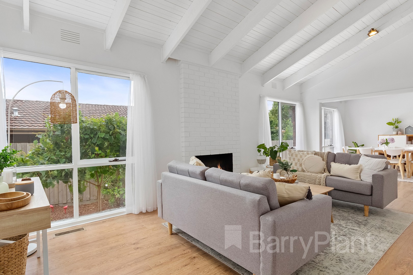 9 Clarke Crescent, Wantirna South, VIC 3152, Wantirna South - Thumbnail 3