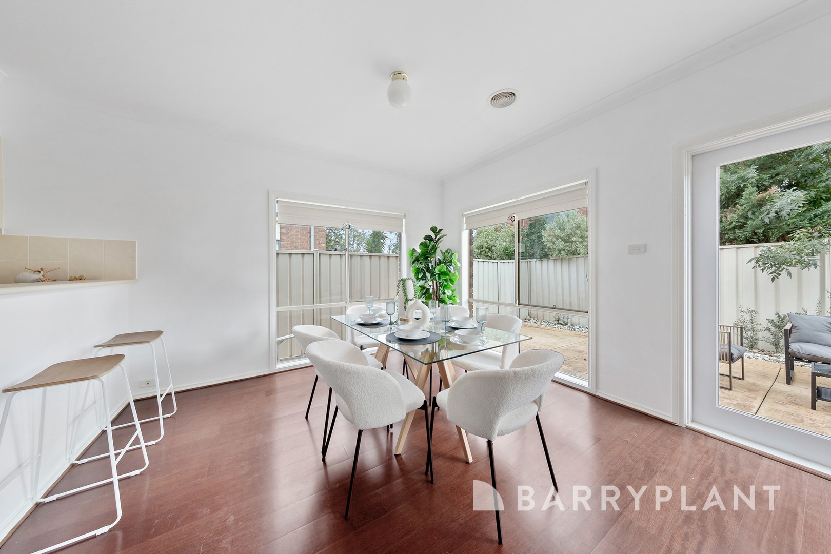 9 Cobblestone Green, Caroline Springs, VIC 3023, Caroline Springs - Thumbnail 8