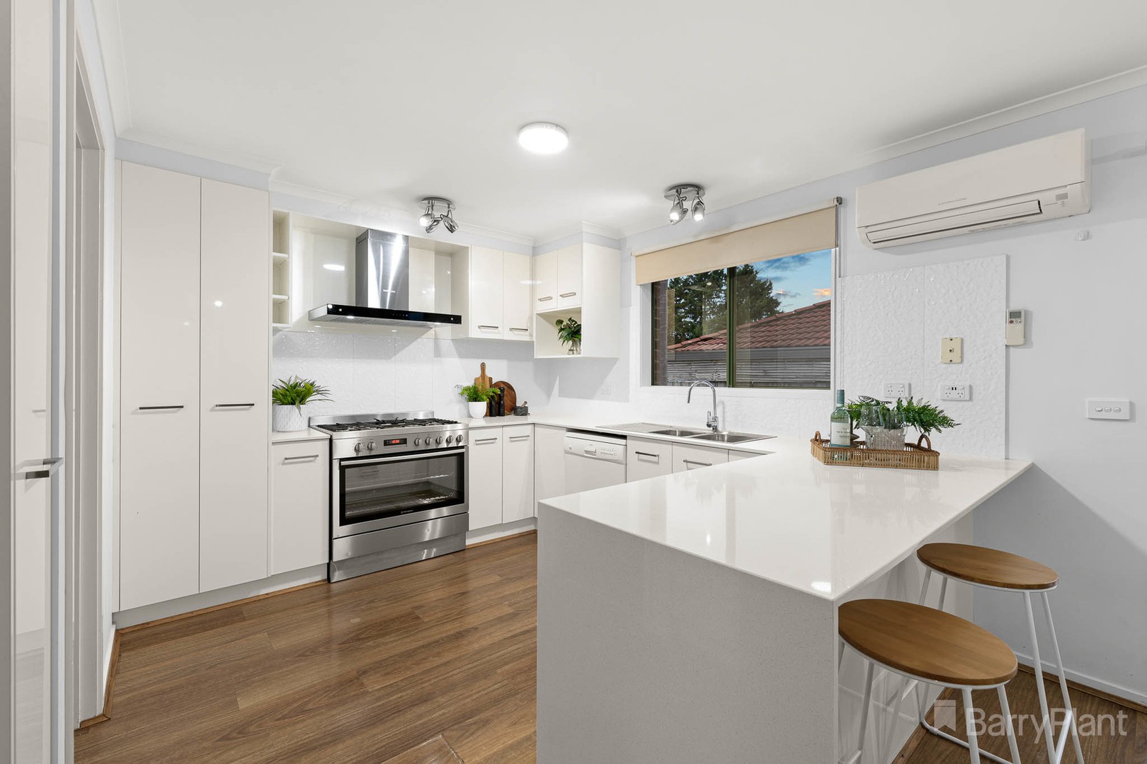 9 Conrad Court, Pakenham, VIC 3810, Pakenham - Thumbnail 6