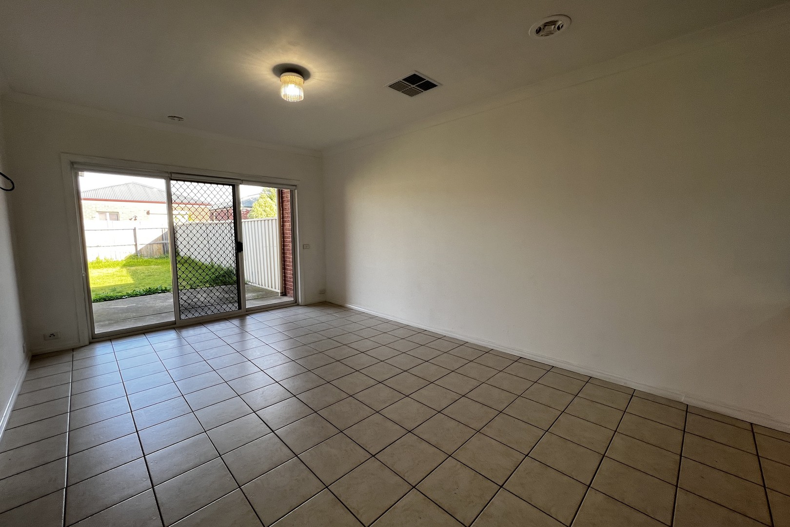 9 Contursi Drive, Sydenham, VIC 3037, Sydenham - Thumbnail 4