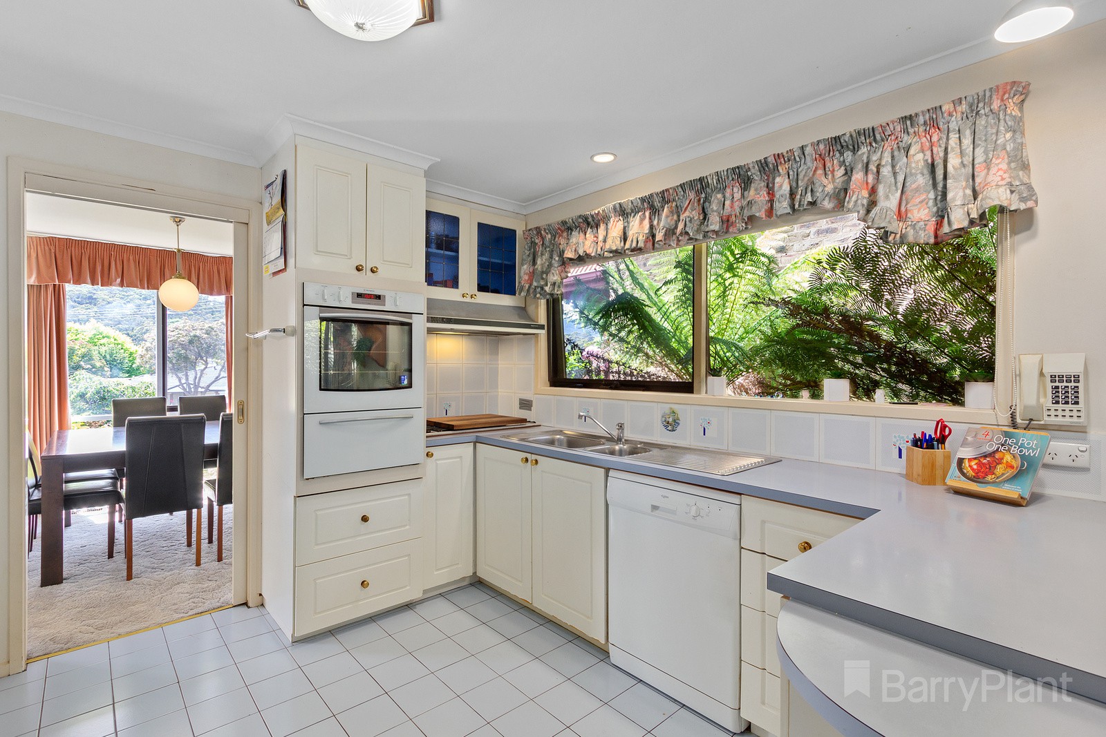 9 Coppice Court, Boronia, VIC 3155 - Thumbnail 2 - 29/11/2021