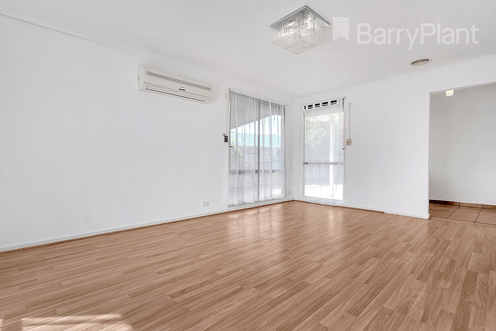 9 Coram Court, Meadow Heights, VIC 3048 - Thumbnail 2 - 24/08/2026