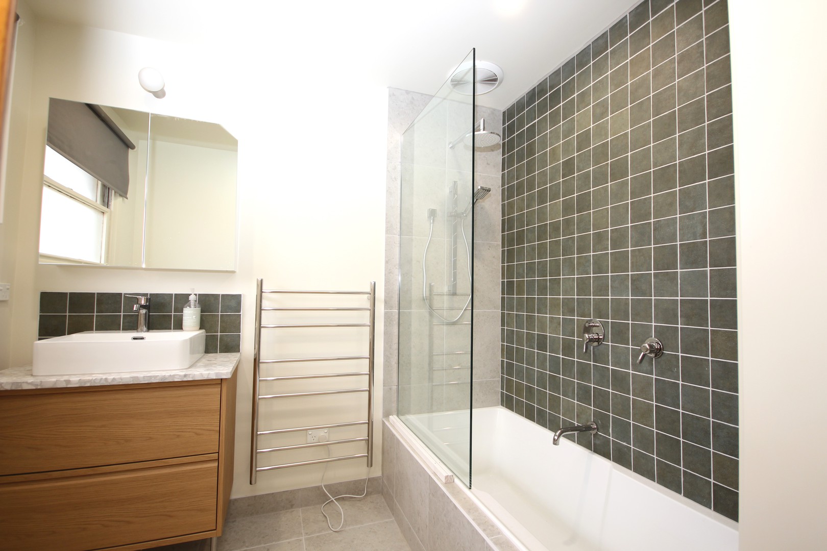 9 Cornish Avenue, Belmont, VIC 3216, Belmont - Thumbnail 5