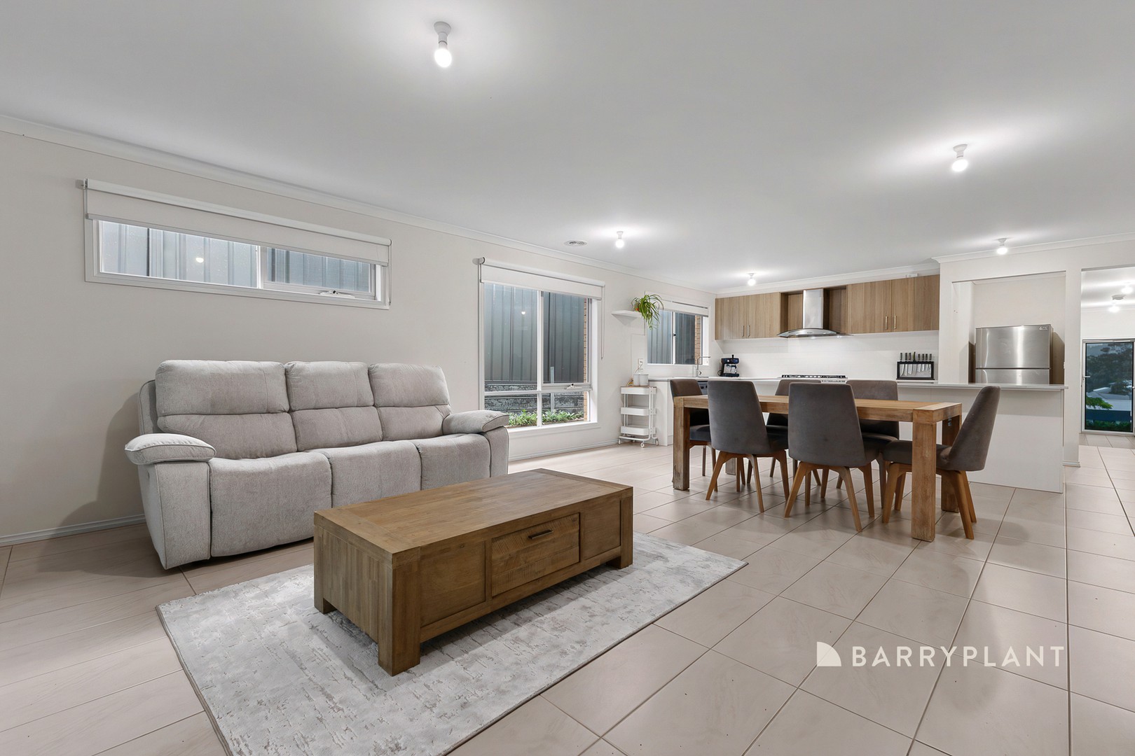 9 Corvara Way, Pakenham, VIC 3810, Pakenham - Thumbnail 5