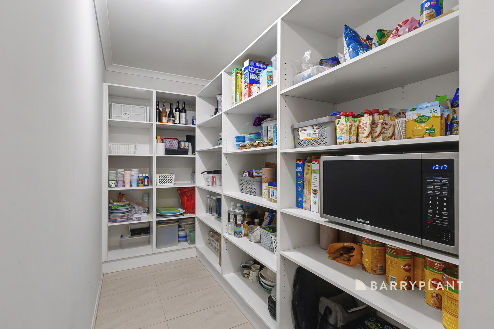 9 Corvara Way, Pakenham, VIC 3810, Pakenham - Thumbnail 4