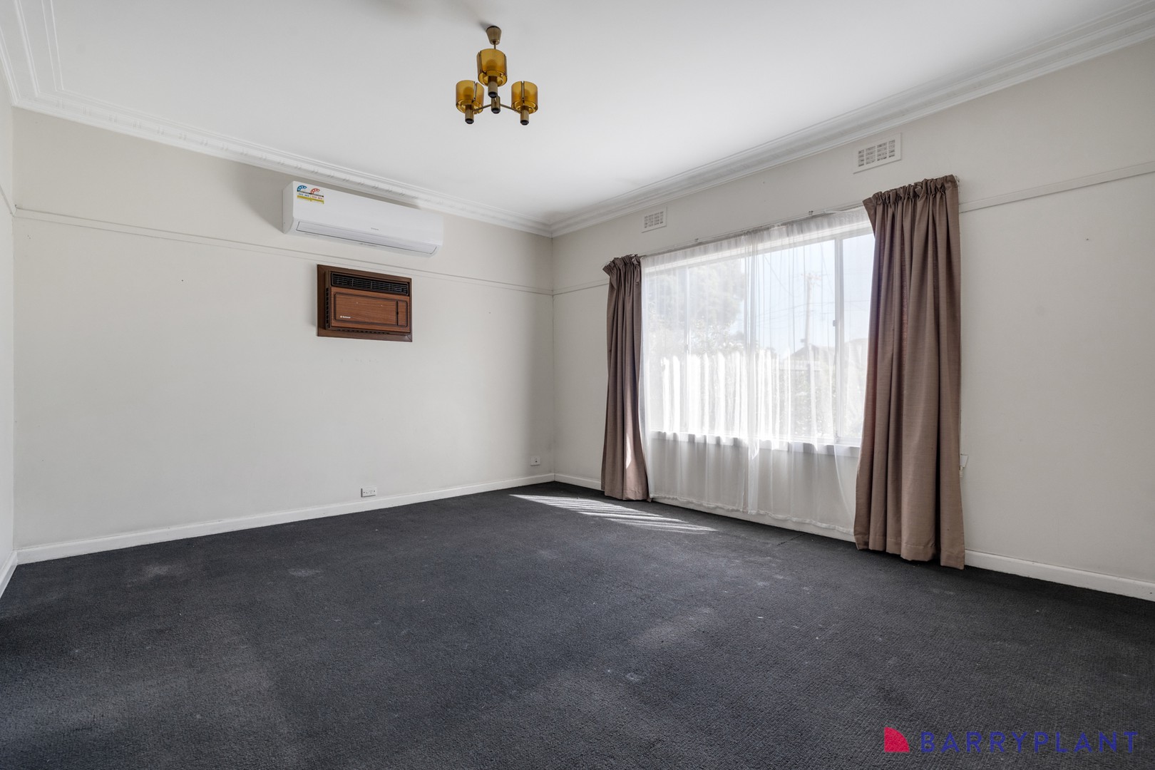 9 Corvey Road, Reservoir, VIC 3073, Reservoir - Thumbnail 2
