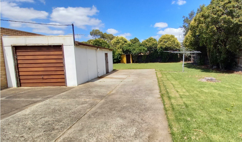 9 Corvey Road, Reservoir, VIC 3073, Reservoir - Thumbnail 6