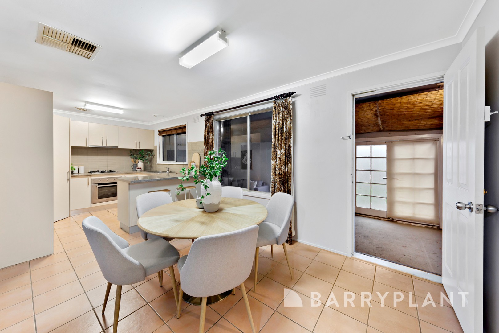 9 Cosma Court, Albanvale, VIC 3021, Albanvale - Thumbnail 5