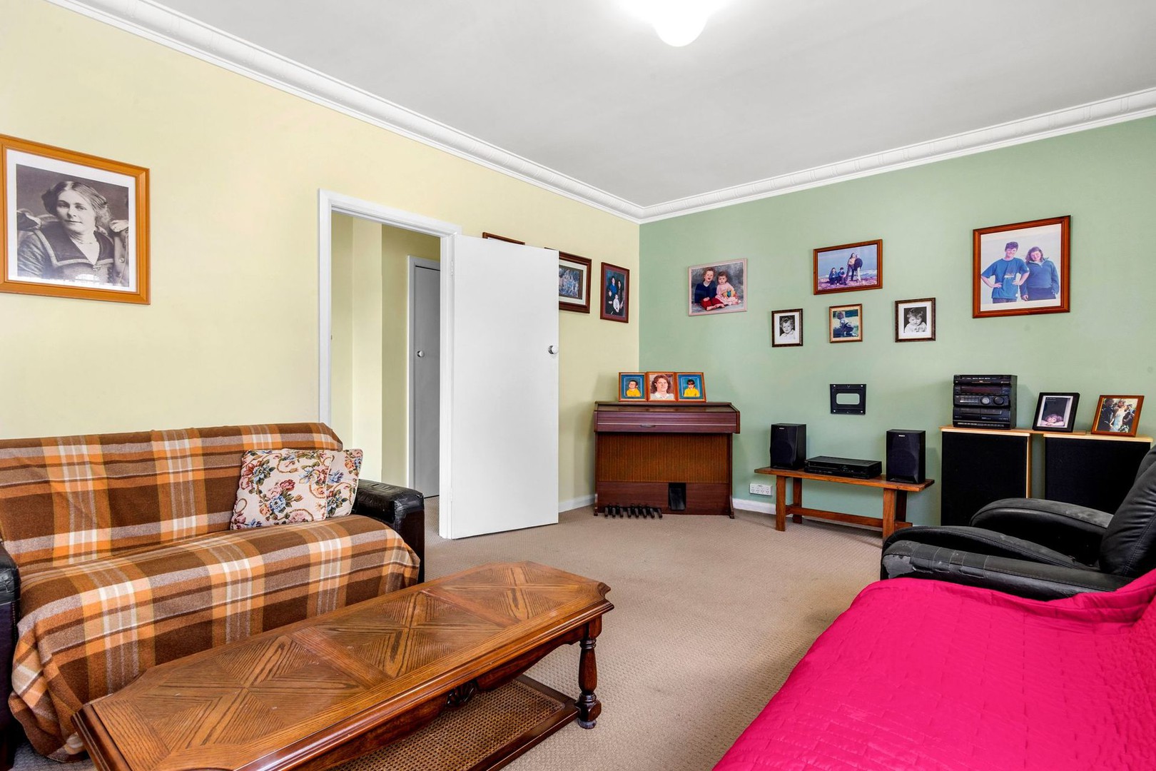 9 Crellin Crescent, Watsonia, VIC 3087, Watsonia - Thumbnail 5