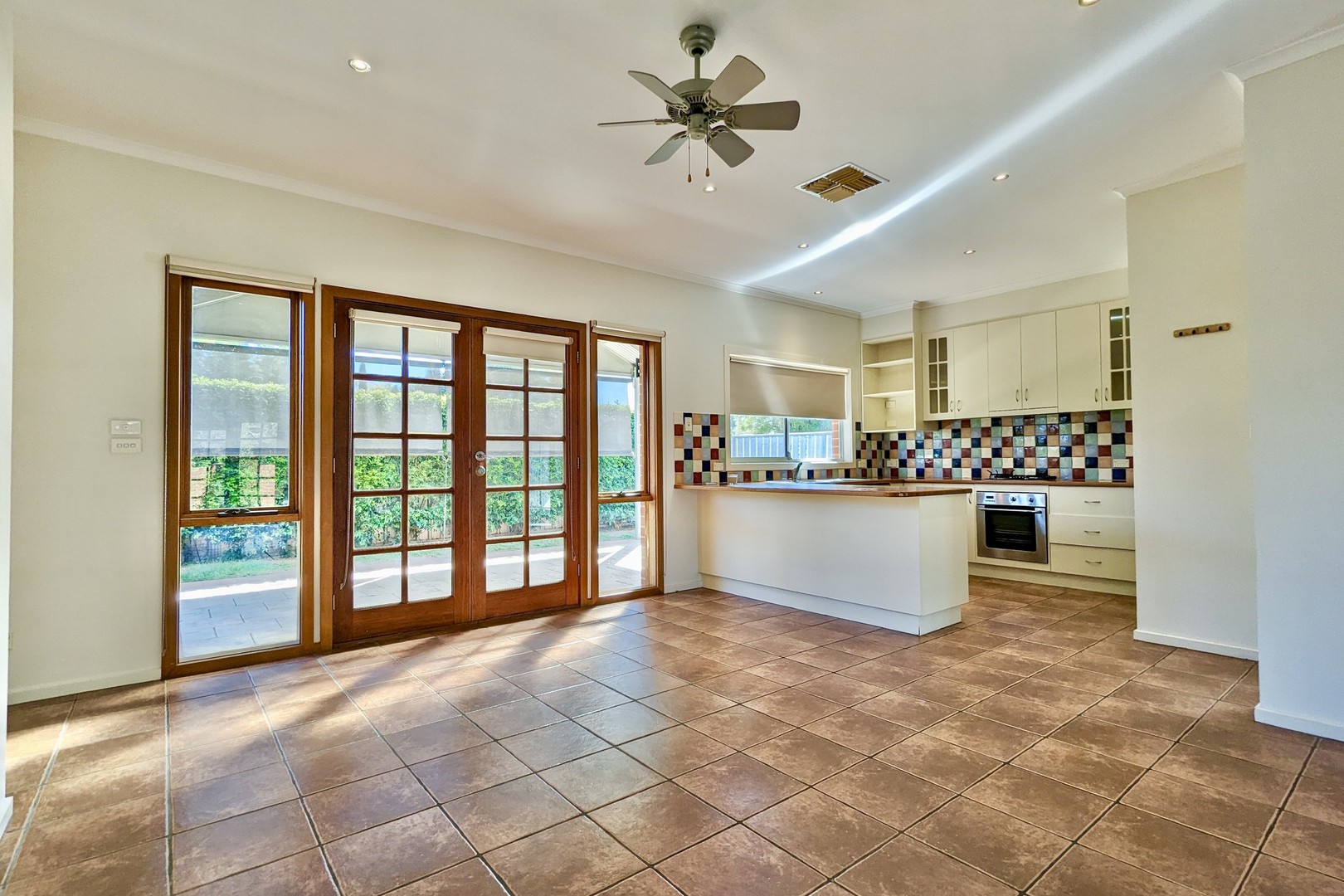 9 Cypress Avenue, Mildura, VIC 3500, Mildura - Thumbnail 3