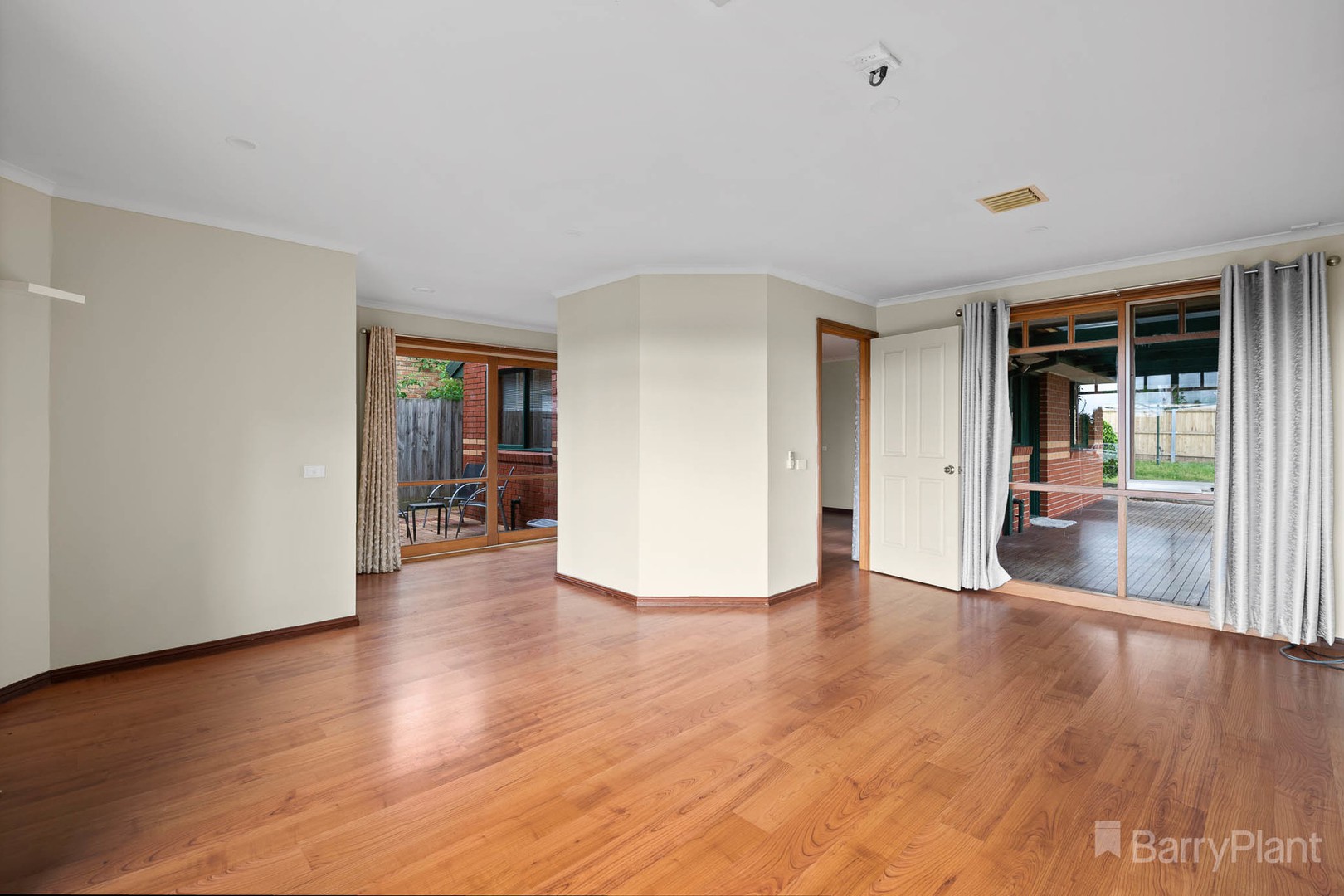 9 Daisy Court, Narre Warren South, VIC 3805, Narre Warren South - Thumbnail 2