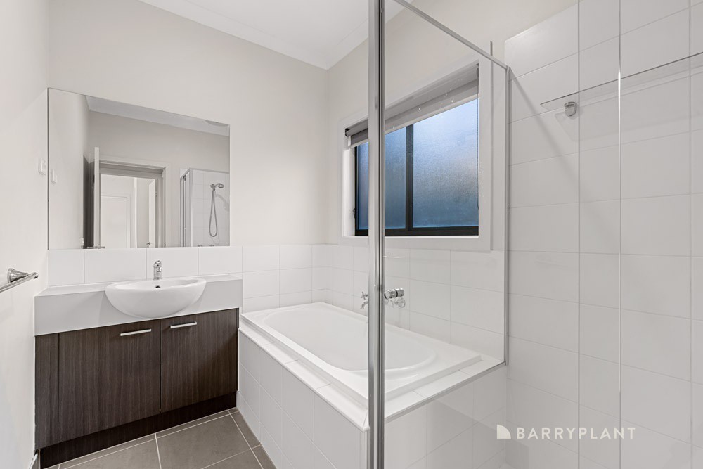 9 Deliza Walk, South Morang, VIC 3752, South Morang - Thumbnail 7