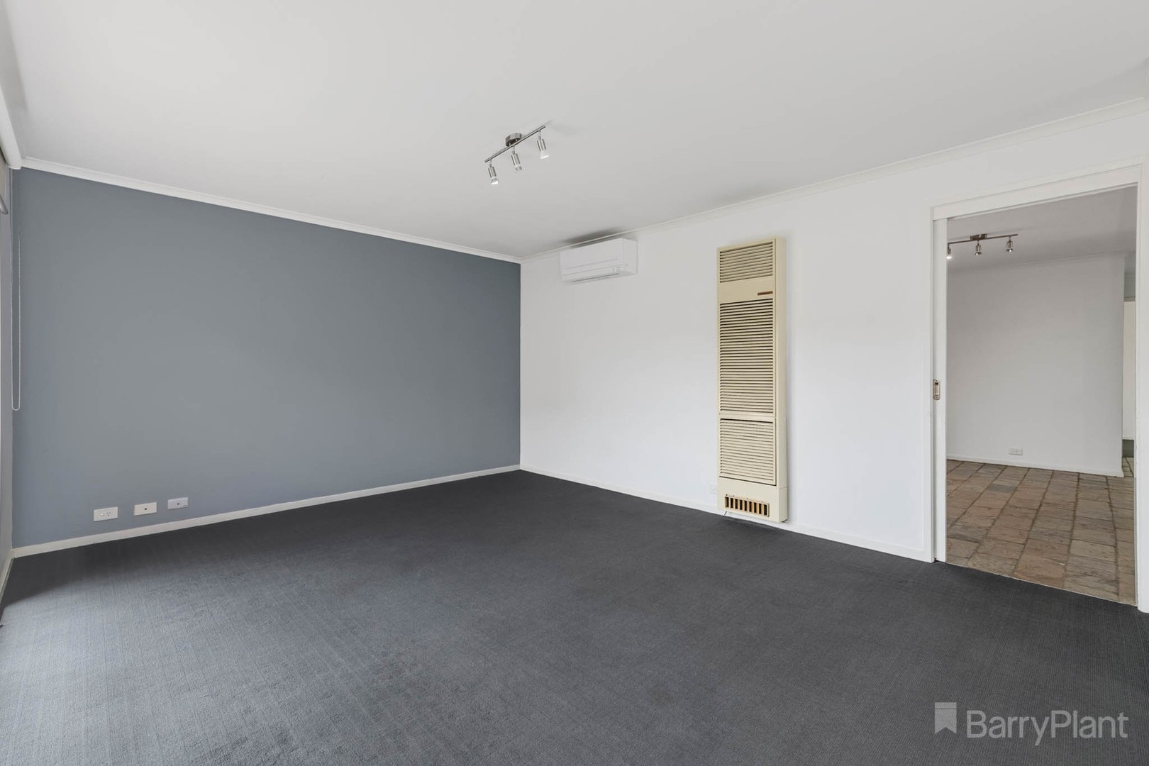 9 Denver Drive, Narre Warren, VIC 3805, Narre Warren - Thumbnail 7