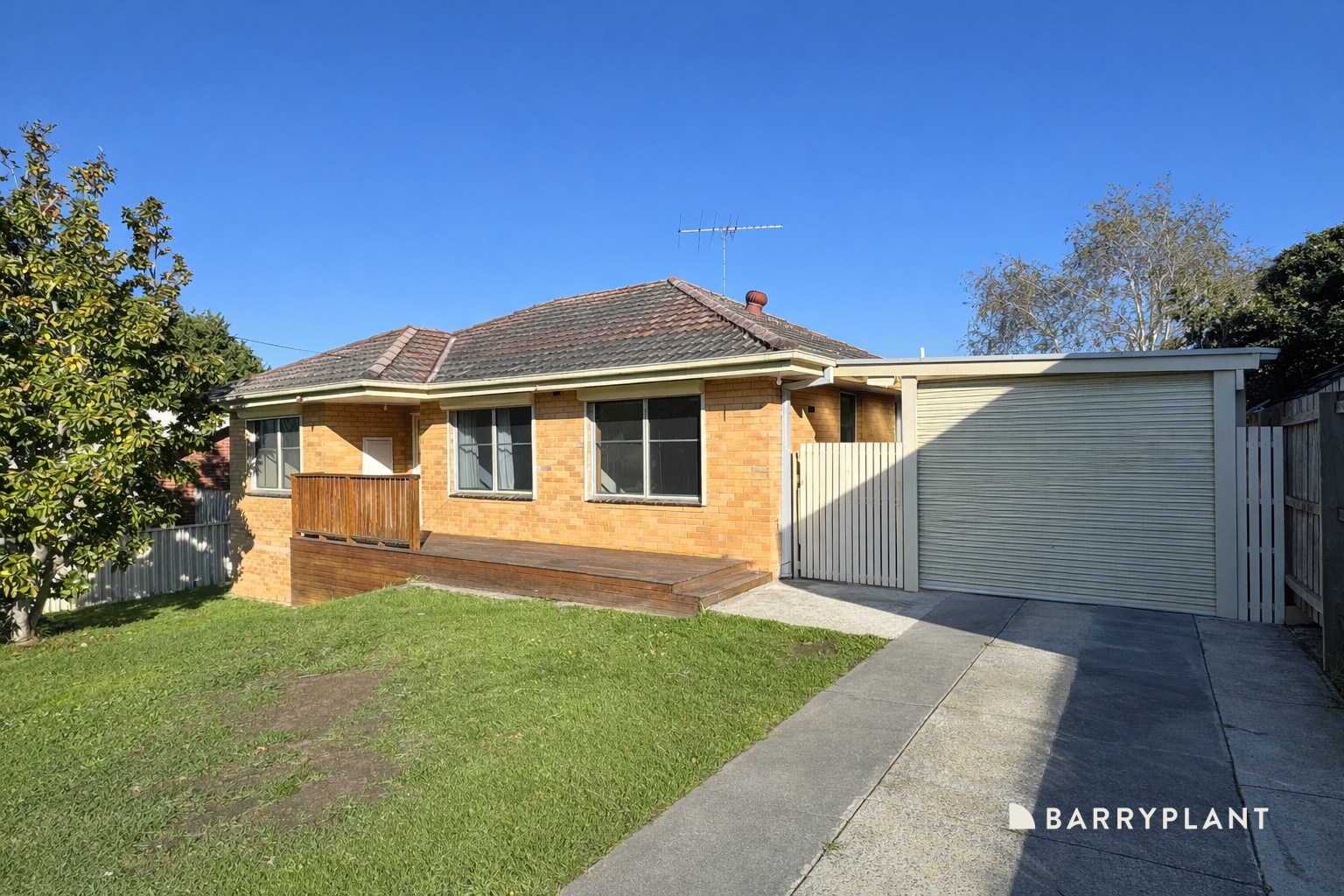 9 Deveney Street, Pakenham, VIC 3810 - Thumbnail 1 - 21/04/2026