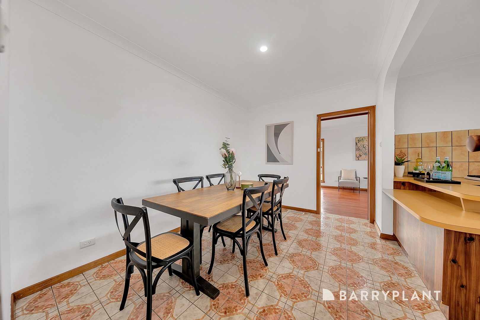 9 Diplomat Drive, Thomastown, VIC 3074, Thomastown - Thumbnail 5