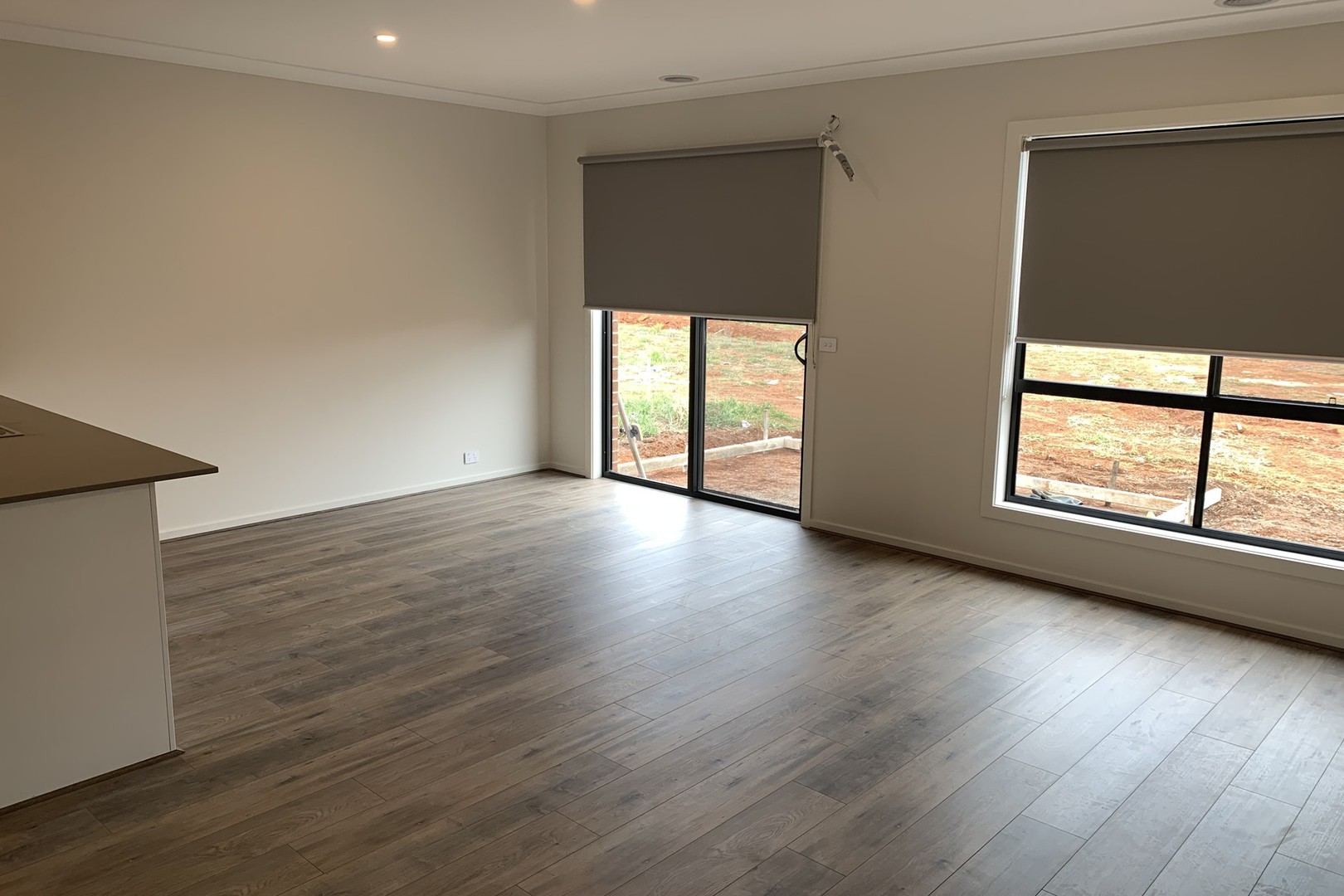 9 Donnan Street, Thornhill Park, VIC 3335, Thornhill Park - Thumbnail 2