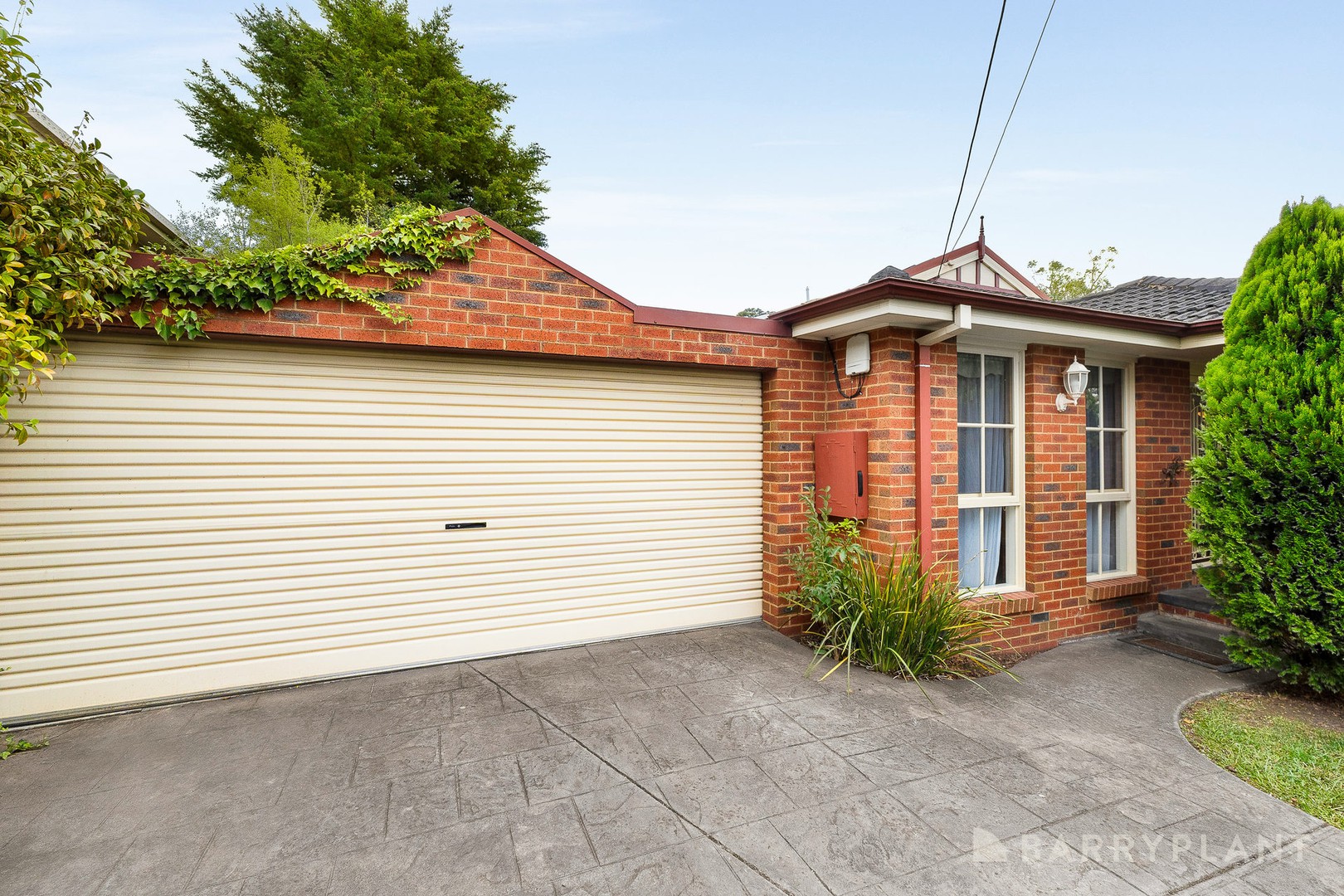 9 East Court, Croydon, VIC 3136 - Thumbnail 2 - 26/03/2026