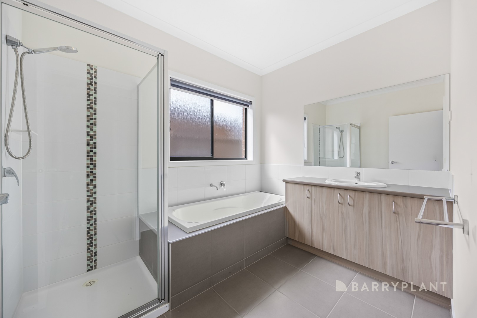 9 Edmund Dr, Delacombe, VIC 3356, Delacombe - Thumbnail 8