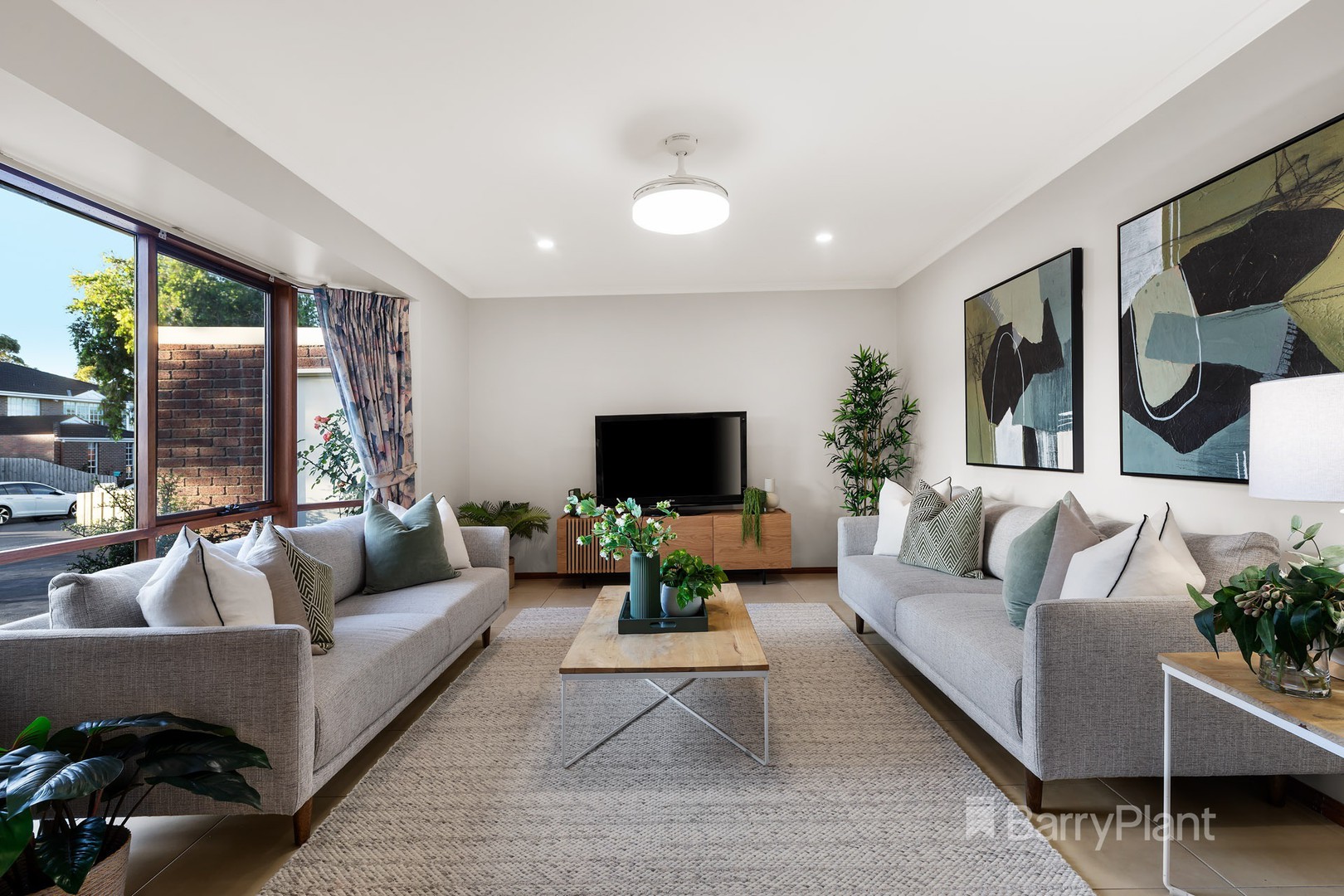 9 Eliza Close, Bayswater, VIC 3153, Bayswater - Thumbnail 2