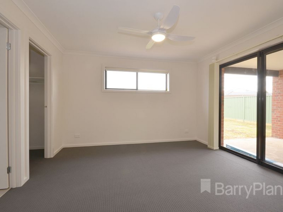 9 Emmy Drive, Miners Rest, VIC 3352, Miners Rest - Thumbnail 4