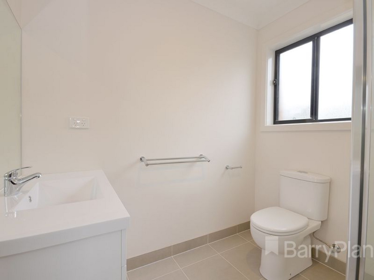 9 Emmy Drive, Miners Rest, VIC 3352, Miners Rest - Thumbnail 5