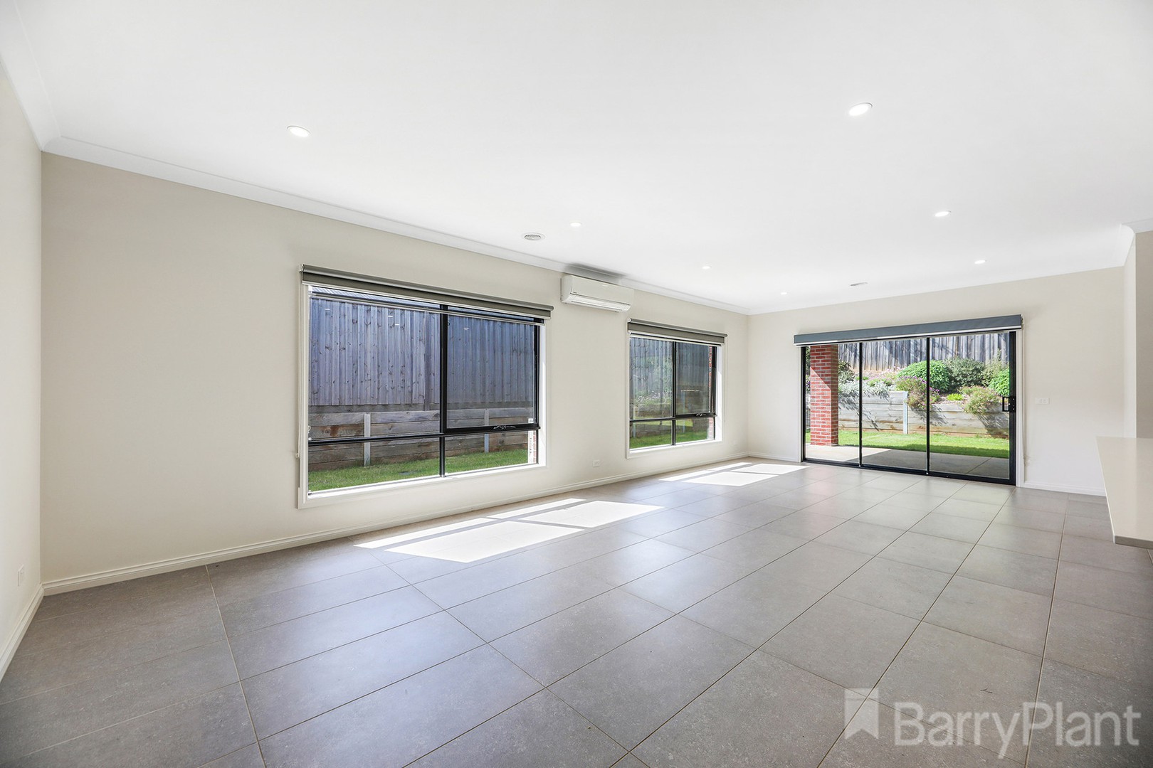 9 Empire Avenue, Drouin, VIC 3818, Drouin - Thumbnail 7