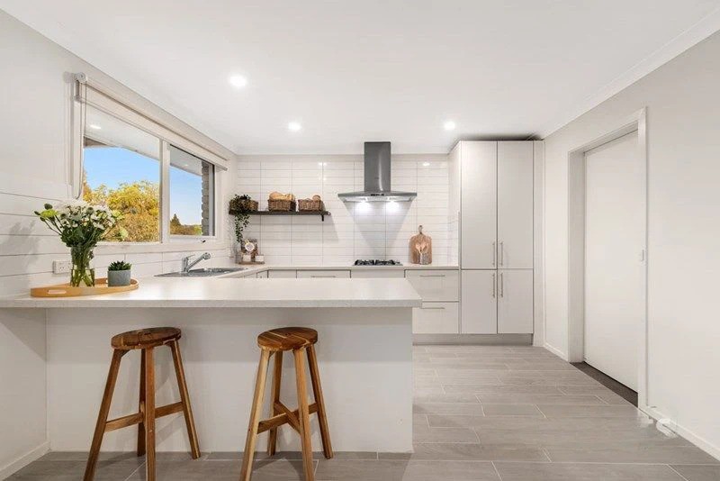 9 Ensign Close, Wantirna, VIC 3152, Wantirna - Thumbnail 4