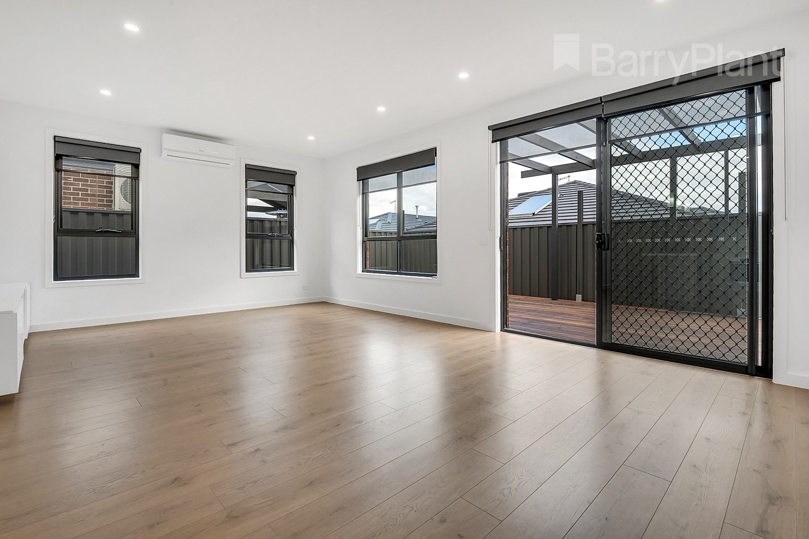 9 Eremaea Road, Craigieburn, VIC 3064, Craigieburn - Thumbnail 6