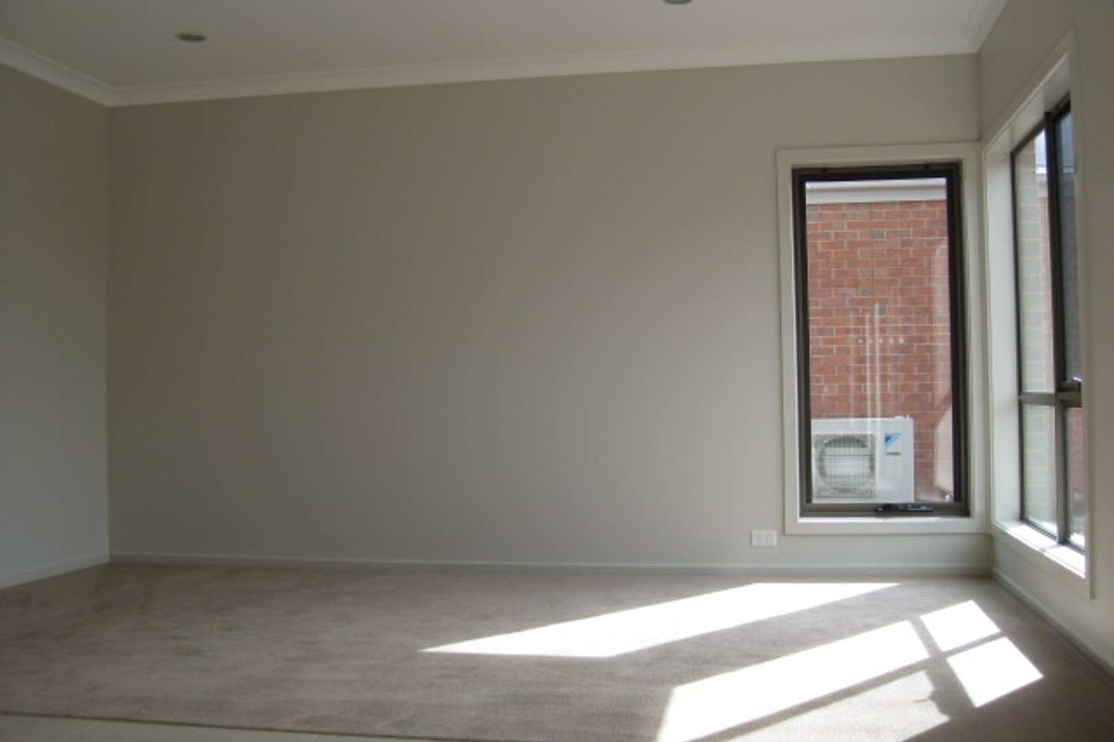9 Etheridge Rise, Caroline Springs, VIC 3023 - Thumbnail 2 - 14/10/2026