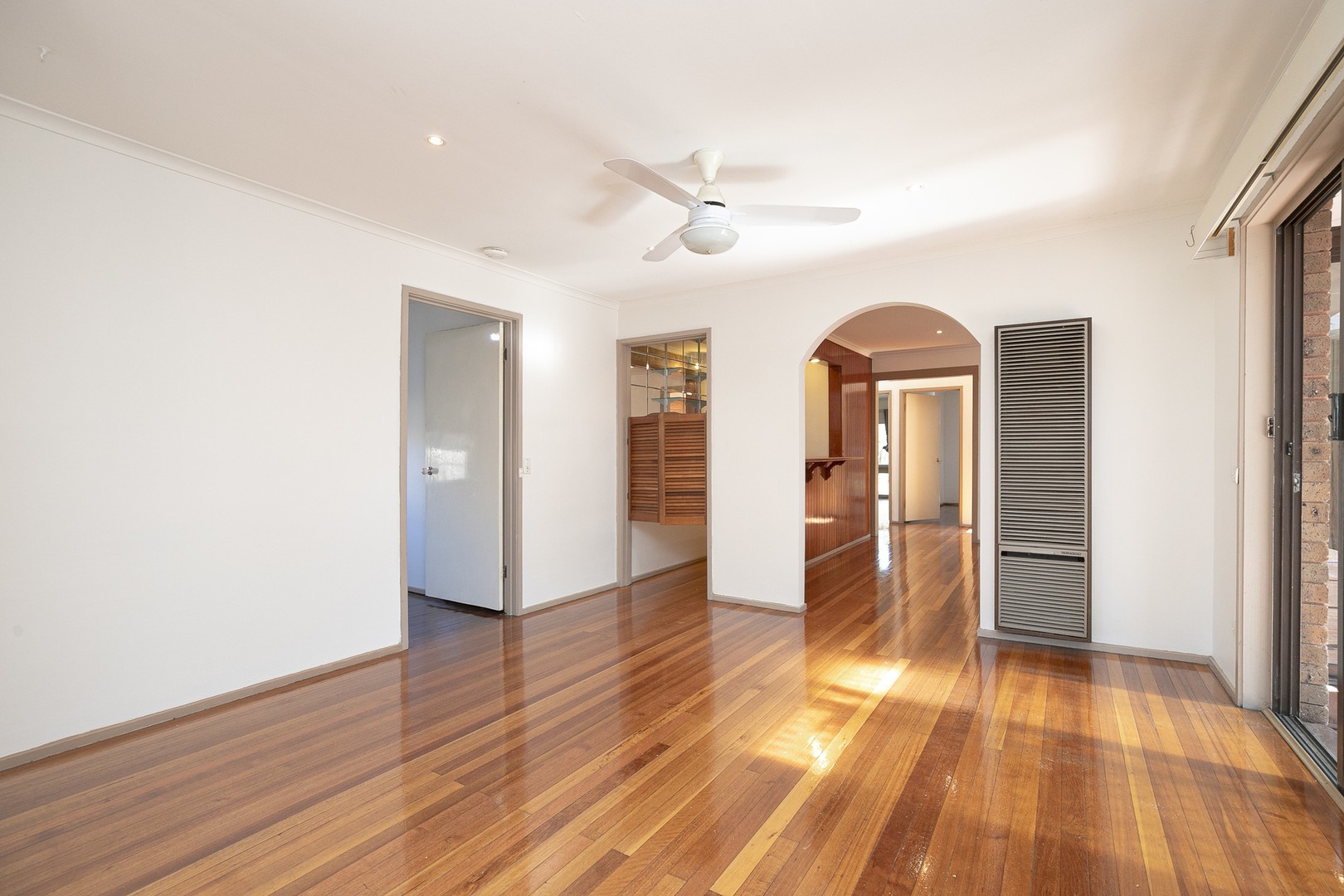 9 Everton Court, St Albans, VIC 3021, St Albans - Thumbnail 2