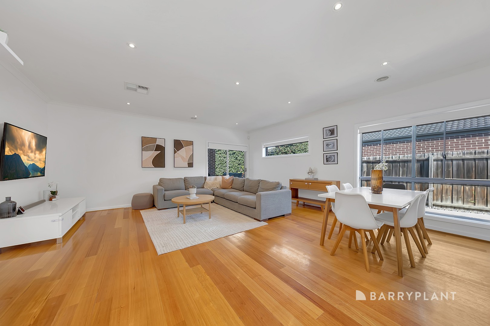 9 Fitzgerald Drive, South Morang, VIC 3752, South Morang - Thumbnail 8