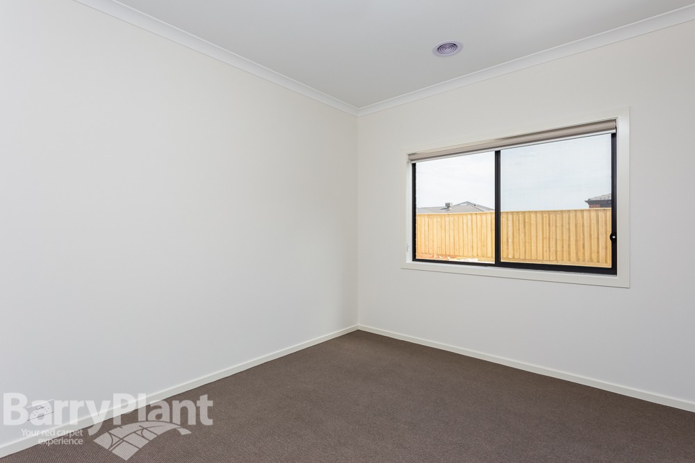 9 Florentino Parade, Point Cook, VIC 3030, Point Cook - Thumbnail 7
