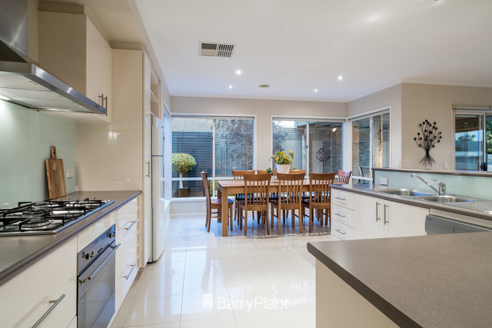 9 Fogarty AvenueHighton, VIC 3216, Highton - Thumbnail 4