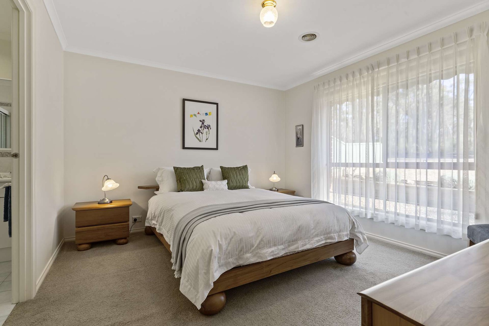 9 Forest Heights Drive, Kangaroo Flat, VIC 3555, Kangaroo Flat - Thumbnail 4