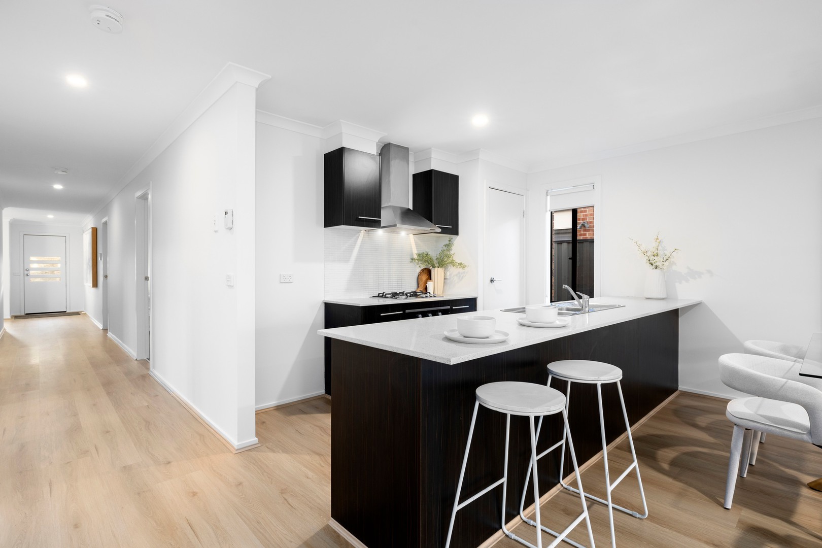 9 Gallant Road, Point Cook, VIC 3030, Point Cook - Thumbnail 7