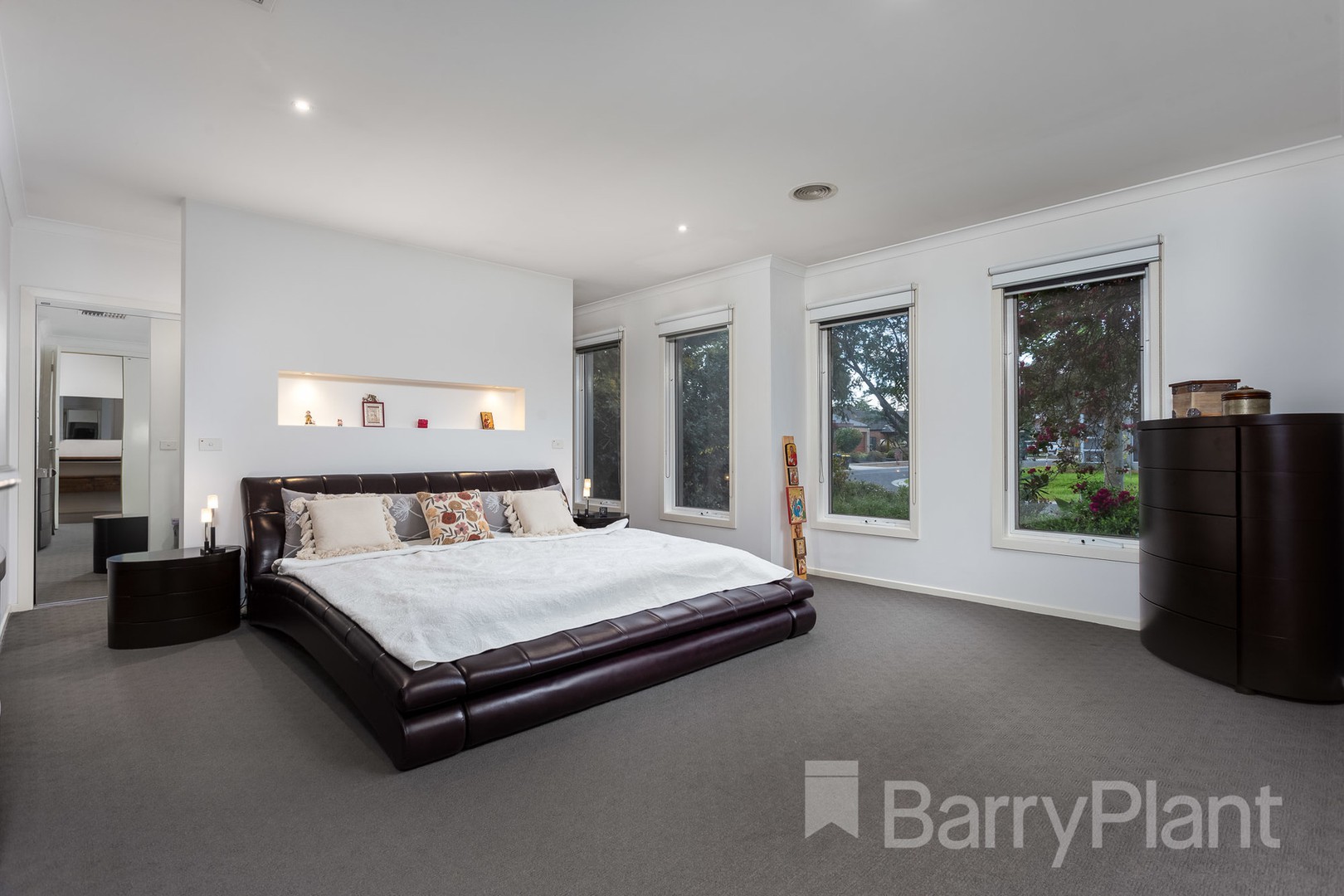 9 Gingelly Close, Point Cook, VIC 3030, Point Cook - Thumbnail 8