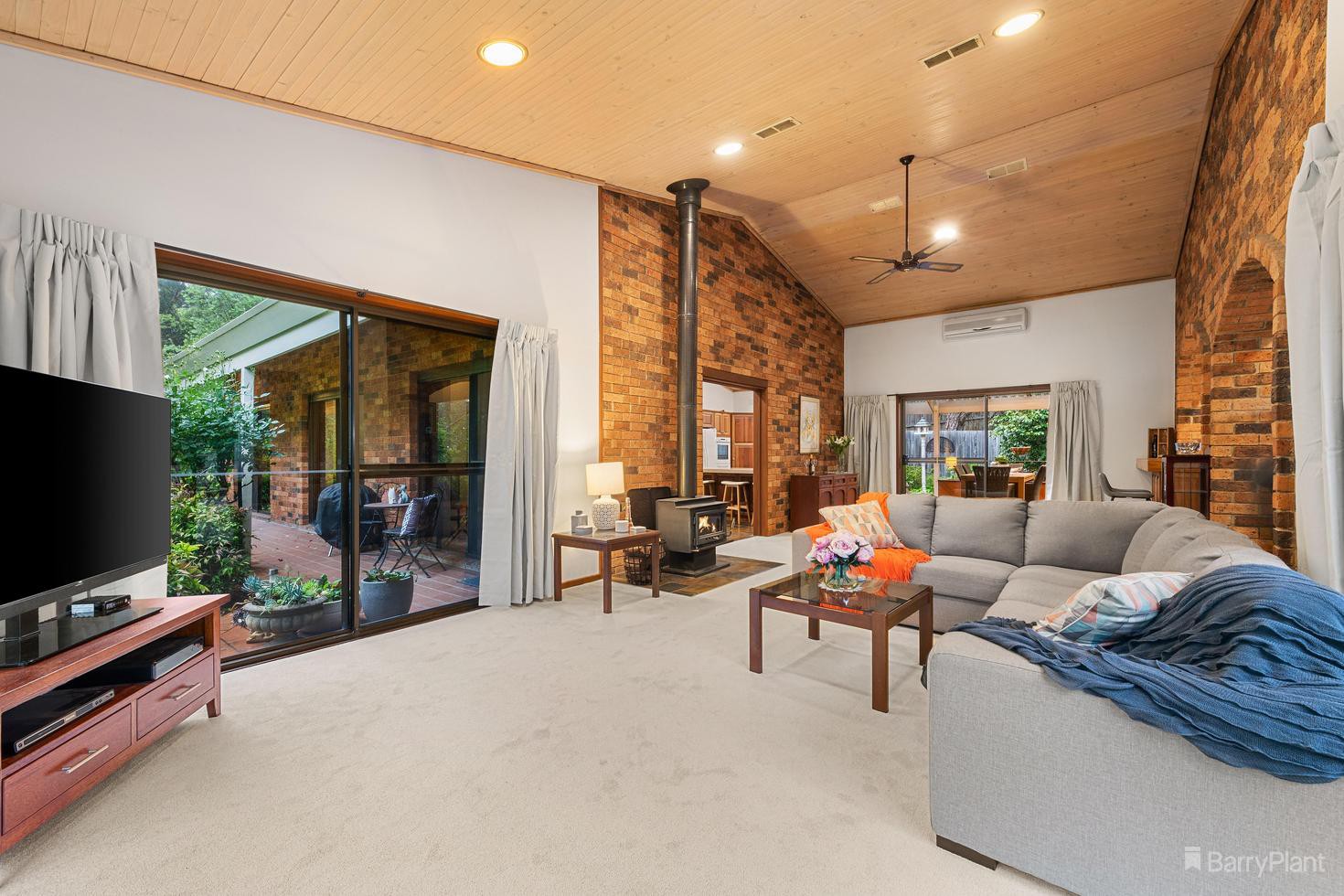 9 Glen Court, Templestowe, VIC 3106, Templestowe - Thumbnail 3