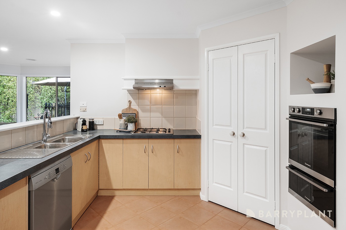 9 Glencoe Place, Lilydale, VIC 3140, Lilydale - Thumbnail 3