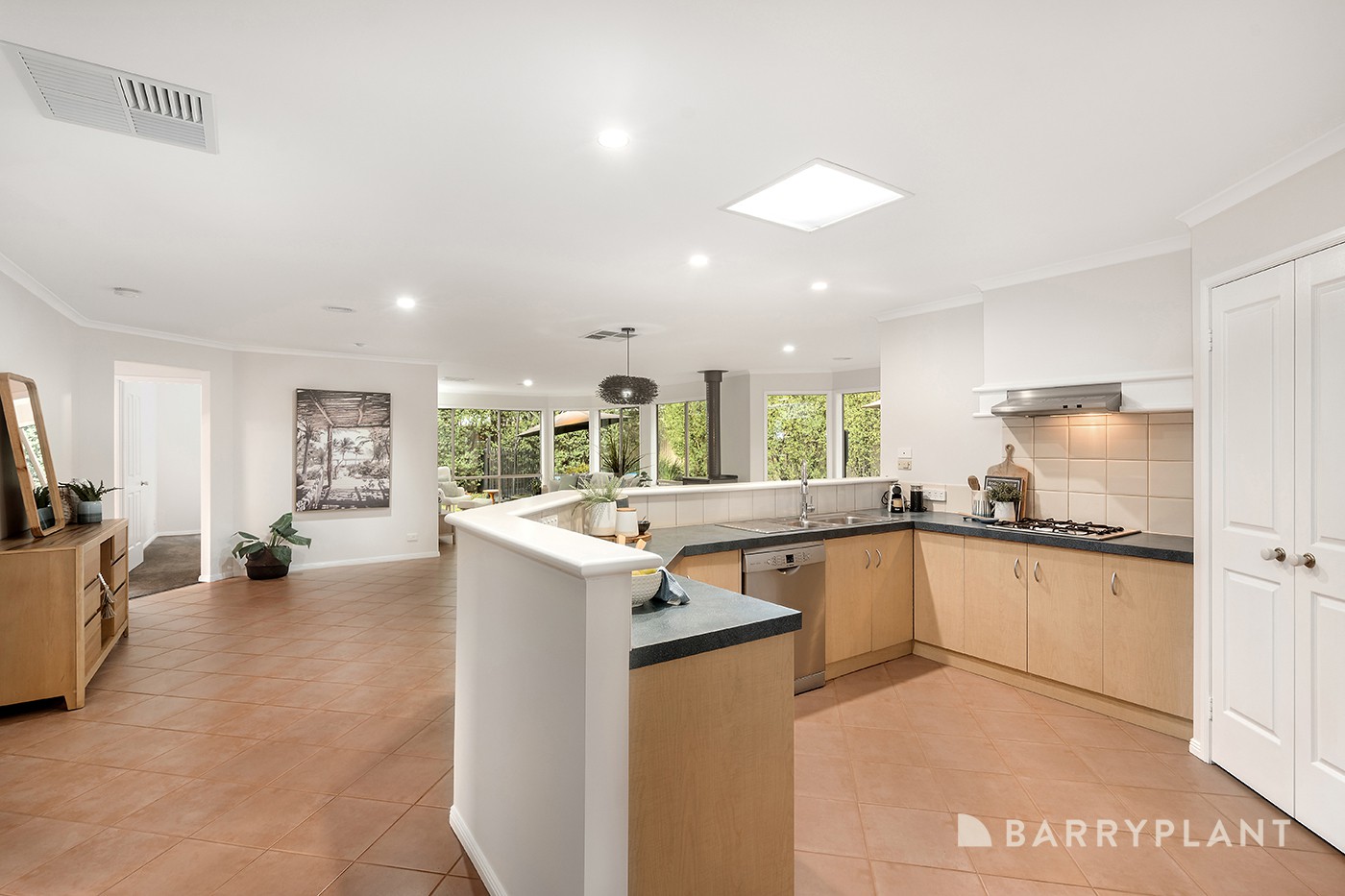 9 Glencoe Place, Lilydale, VIC 3140, Lilydale - Thumbnail 4